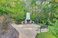 Game Room + Patio: Luxe Retreat Near Lake Norman!