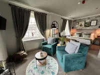 더 데번셔 암스 포필드헤드 호텔