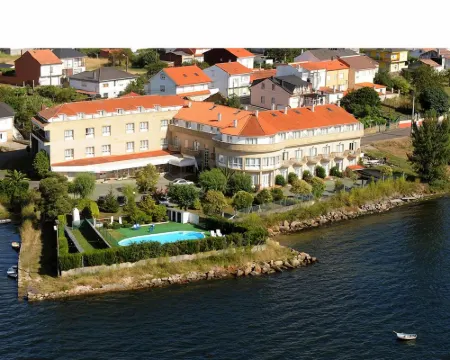 Hotel Park Hotels in Noia