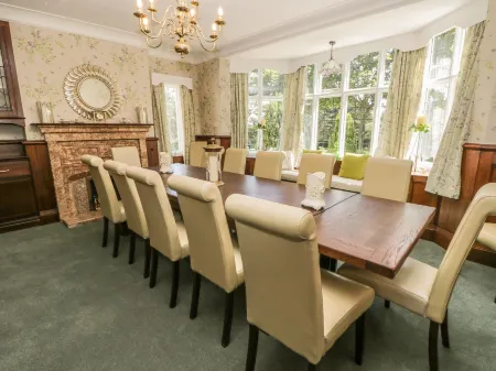 Green Tor Отели в г. Скалби