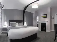 Qudos Hotels in Salisbury