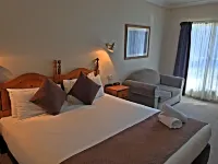 New England Motor Inn - Bãi đậu xe