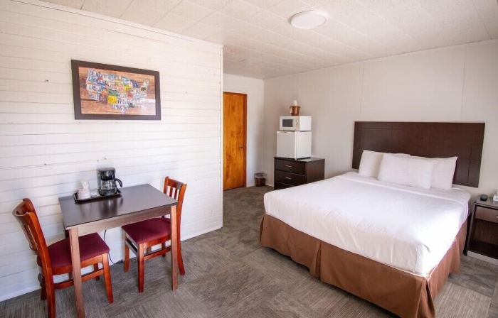 The Superior Motel