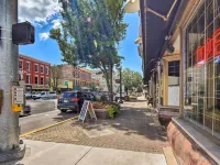 Vintage Apartment in Historic Downtown la Porte! Hôtels à : La Porte