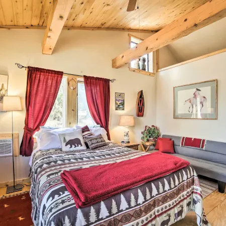 Idyllic Dolores Cabin w/ Fire Pit & Lake Views!