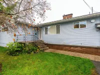 Modern 3-bedroom Rancher with AC and WiFi in Chilliwack Ξενοδοχεία στην πόλη Chilliwack