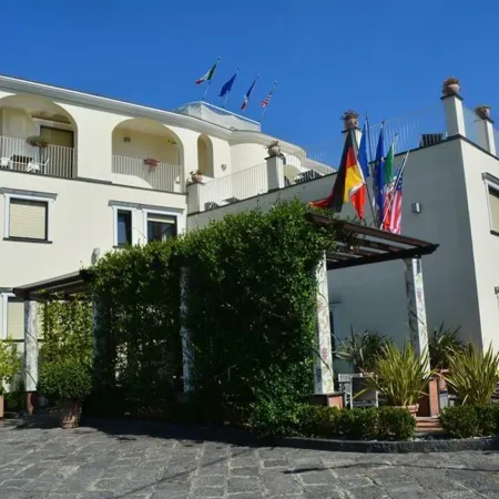 Costa Hotel