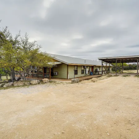 Cozy Medina Vacation Rental in Texas Hill Country