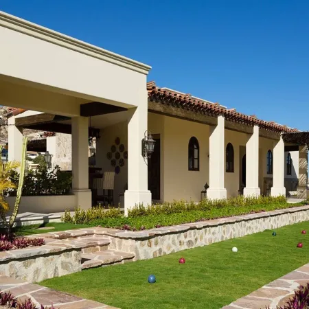 Beautiful Holiday Villa in a Prime Location in Cabo San Lucas 1007