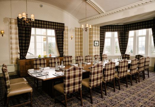 맥도날드 포레스트 힐스 리조트 아버포일