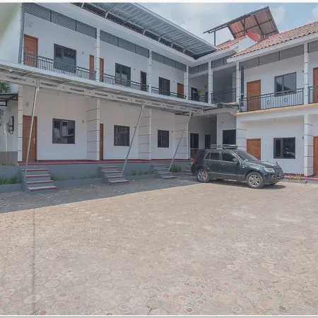 RedDoorz Plus Near Rsud Majalengka