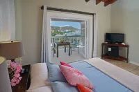 Two Sandals – A Boutique Hotel - شرفة