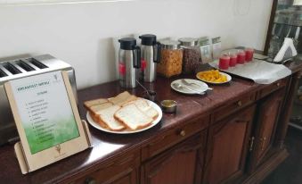 Ibex Resorts Coonoor Tapas