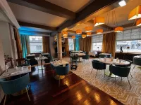 The Originals Boutique, Hôtel Auberge du Forgeron, Lille Sud