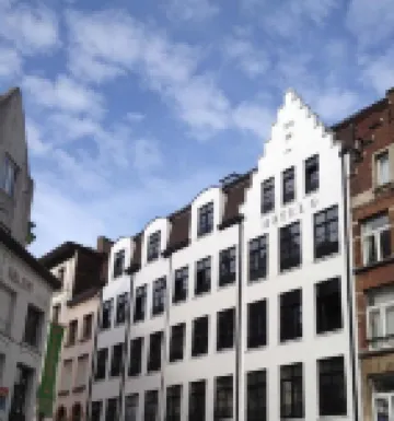 Hotelo Kathedral Hotels near Grote Markt