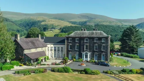 Macdonald Plas Talgarth Resort - Pools