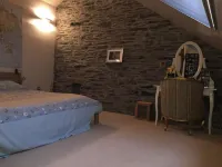 1833 Ardennes farm between Bastogne and Houffalize Hotels in Bastogne