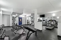Spark by Hilton Lexington Hamburg - Gym