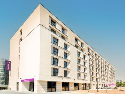 Premier Inn Darmstadt City Centre