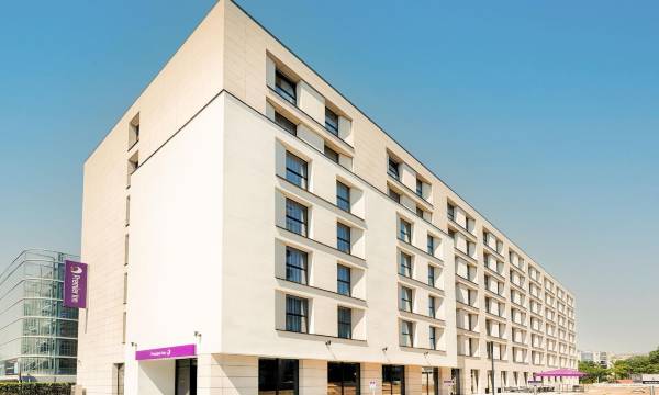 Premier Inn Darmstadt City Centre