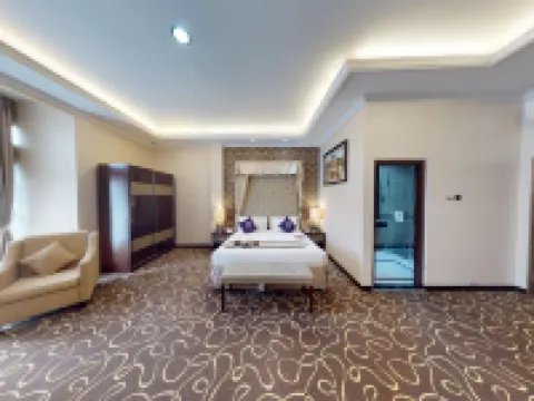 Adhiwangsa Hotel Hotels in Laweyan