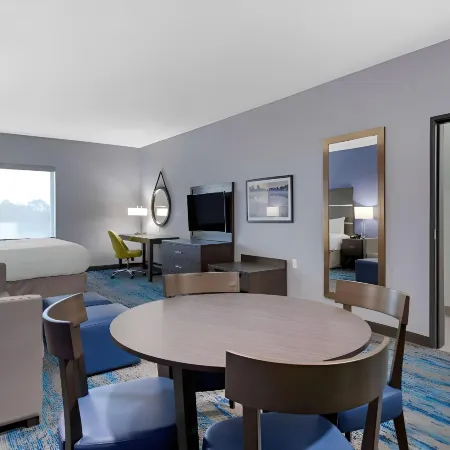 Comfort Inn & Suites Adrian
