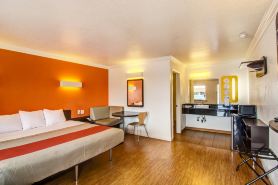 Motel 6 Manteca, CA