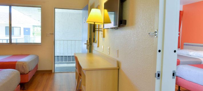 Motel 6 – Santa Nella, on I-5 Hotels in Merced County