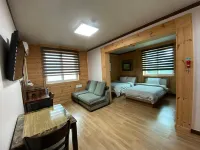 Smile Resort Hotels near Sinheungsa Temple