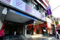 If Inn Hotels in Ningxia Night Market
