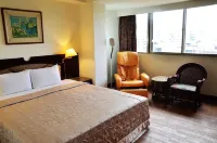Family Hotel - Linsen Hotels in Tainan