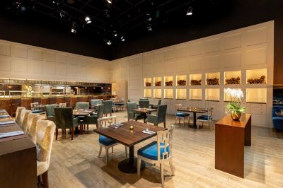 Restaurant Fairmont Austin Gold Experience Photo