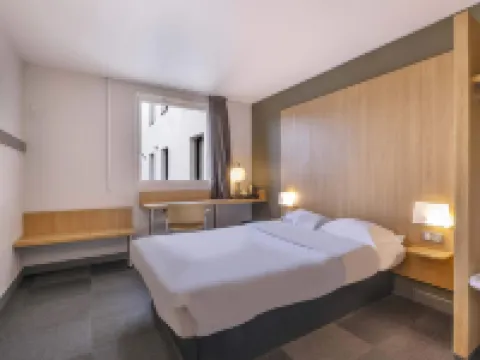 B&B Hotel la Rochelle Centre Hotels in La Rochelle