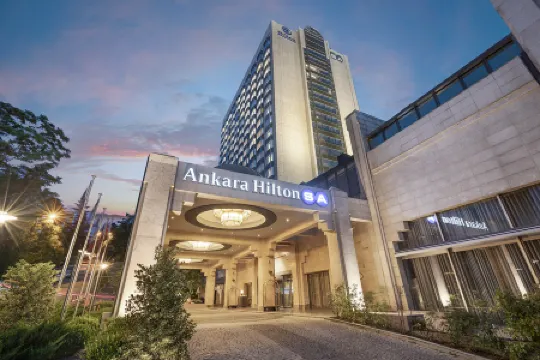 Ankara Hilton Отели рядом с достопримечательностью «Karum Is ve Alisveris Merkezi‎»
