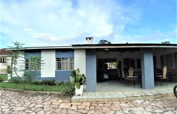 探索盧旺達青年旅館