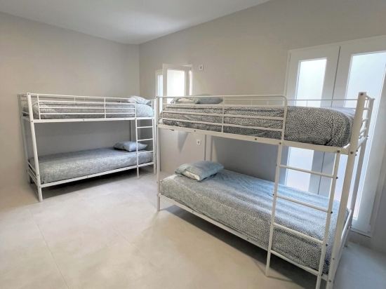 Hostel Almansa