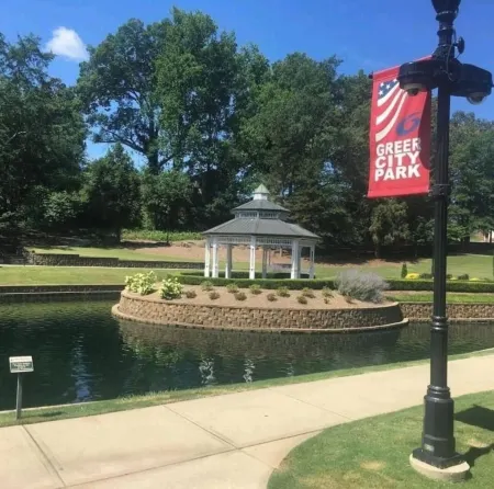 Greer Twin Cottage A - Walk to City Park and Downtown Greer