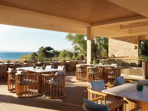 Royal Pearl Island Chios Hotel & Spa