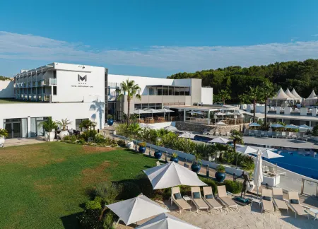 Mouratoglou Hotel & Resort Отели рядом с достопримечательностью «Fernand-Léger National Museum»