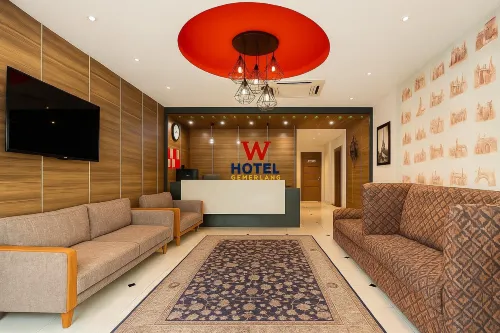 W Hotel Cemerlang - 2 estrellas
