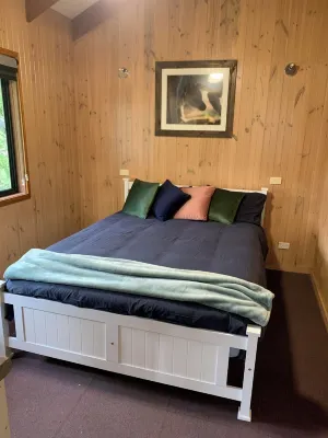 Escarpe Country Club Cabin