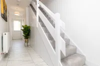 3Bed Luxury House in Stevenage Hertfordshire  Short Lets