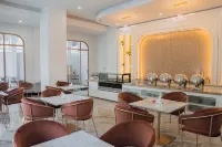 Fahira Hotel Syariah Padang - 2-Star