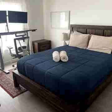 Urban Escape with Stunning Skyline Rooms