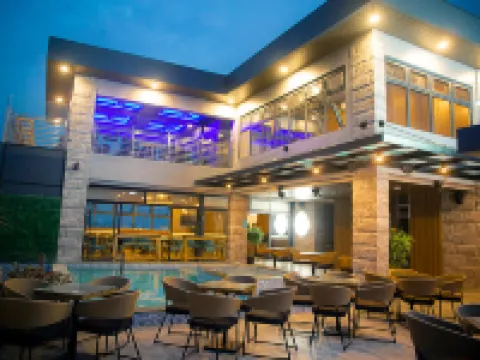 安吉利斯埃爾維斯特拉酒店 鄰近SM City Clark的酒店