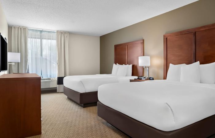 Comfort Inn & Suites