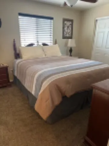 Our Cozy Casita boasts 3-bedroom and a sleeper sofa in Mohave Valley. Hotels in Mohave Valley