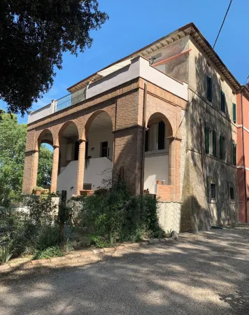 Villa San Martino is your peaceful nest in the countryside 3 km from Todi