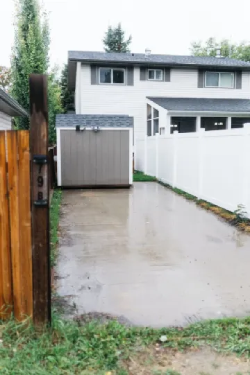 Coastal Cove; A Tranquil Getaway