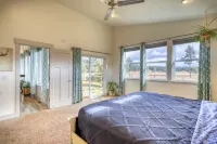 Fenced Backyard with Hot Tub and Grill - Tranquil Luxury Oasis